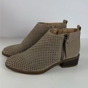 Taupe Perforated Ankle Booties Zip Side Low Heel Women’s 6.5W